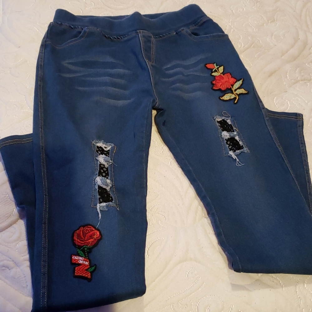 Jeans with red roses